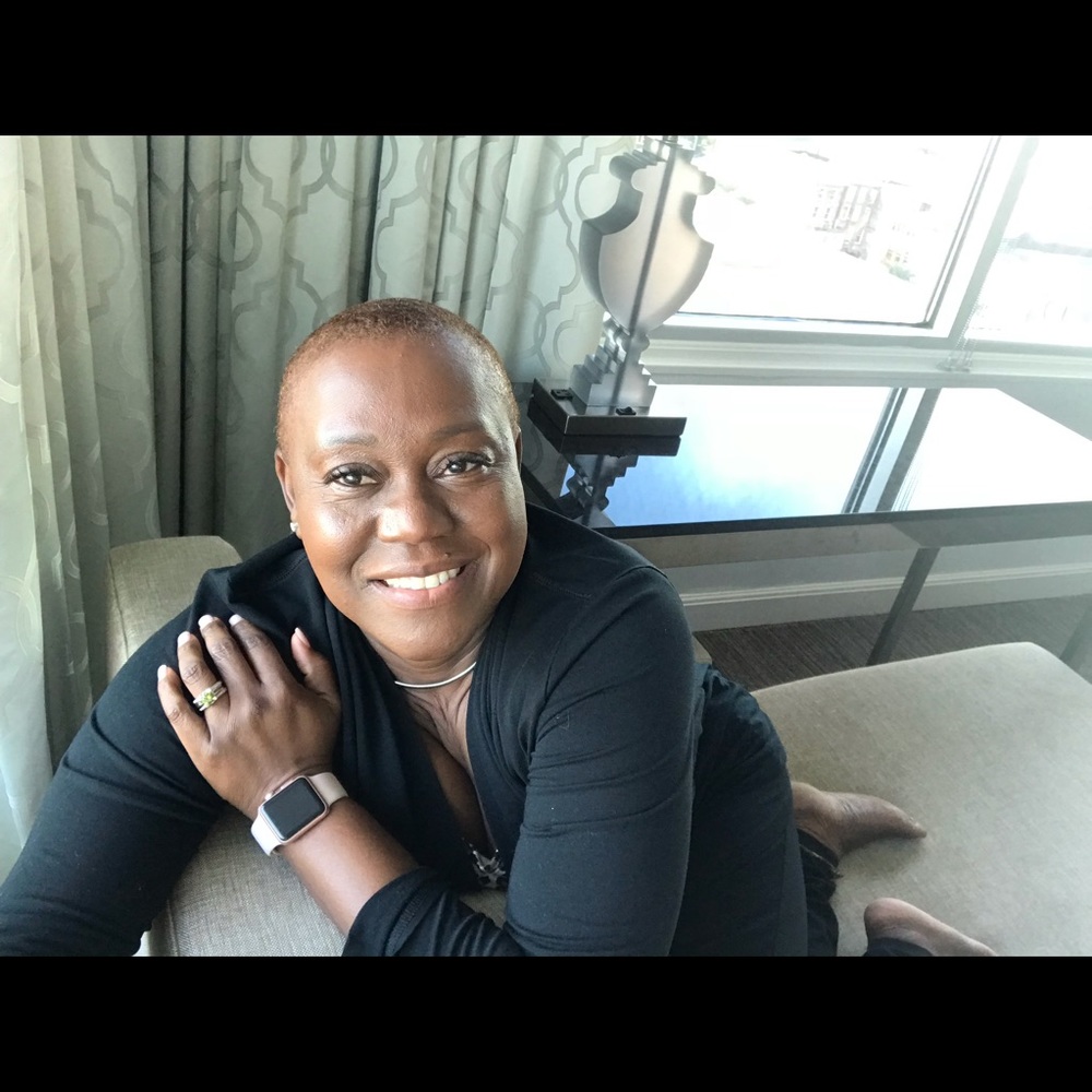 Meet your Posher, Sharlene